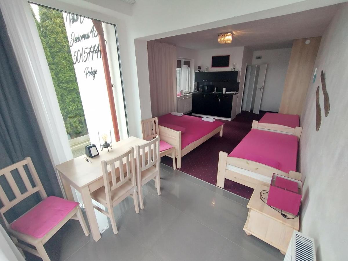 Apartamenty Nad Jeziorem Charzykowskim Villa Emilia Charzykowy Buitenkant foto