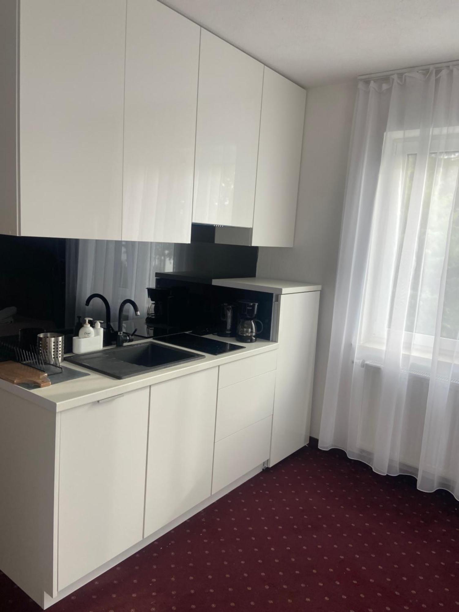 Apartamenty Nad Jeziorem Charzykowskim Villa Emilia Charzykowy Buitenkant foto
