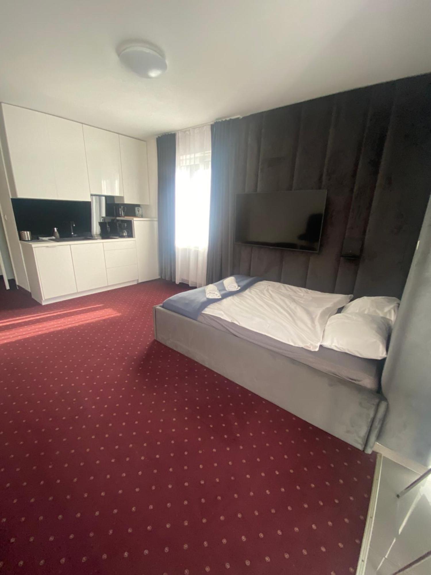 Apartamenty Nad Jeziorem Charzykowskim Villa Emilia Charzykowy Buitenkant foto